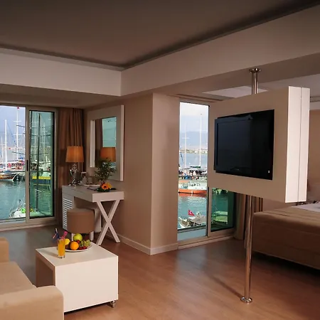 מלון Alesta Yacht