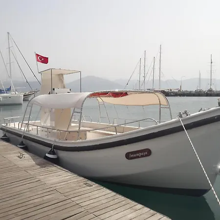 Alesta Yacht פאטהיה