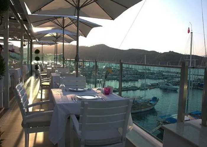 Alesta Yacht 4* Fethiye