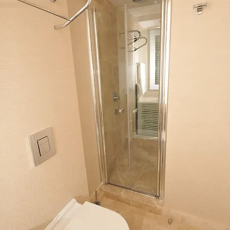 Otel Alesta Yacht