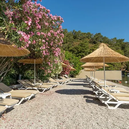 Alesta Yacht Otel