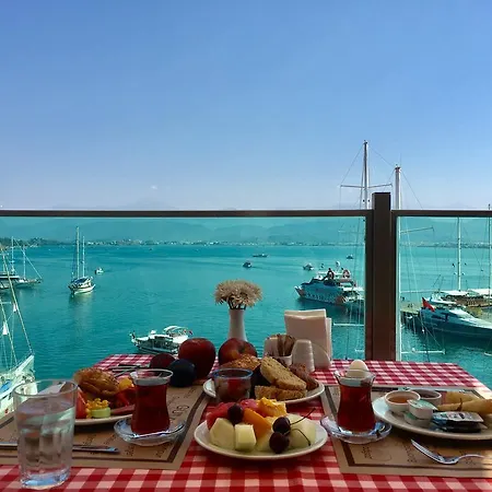 Alesta Yacht Otel