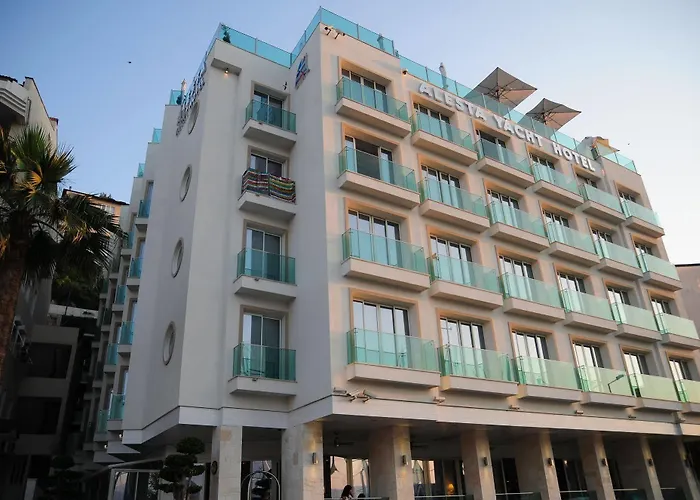 Alesta Yacht 4* Fethiye
