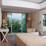 فندق اليستا يخت